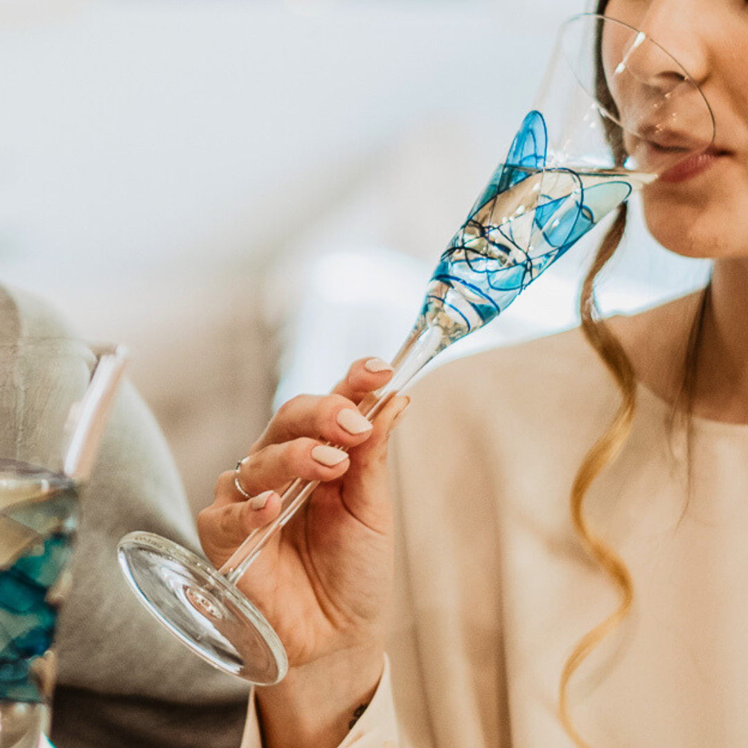 'Nativity' Champagne Flutes