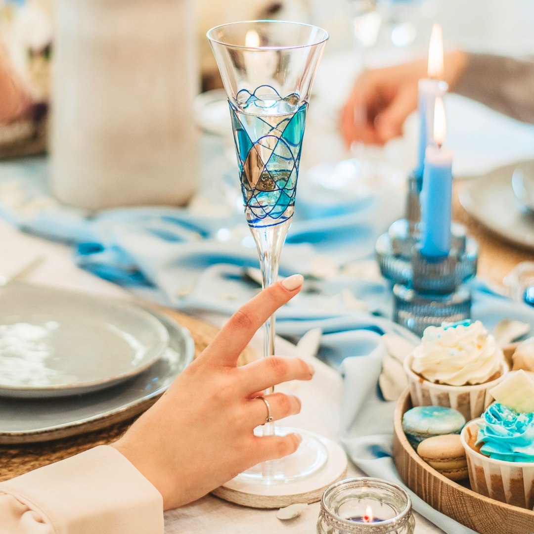 'Nativity' Champagne Flutes